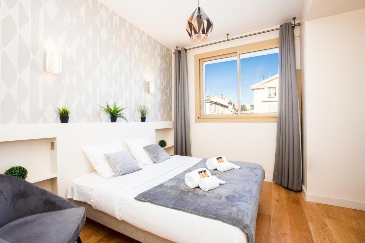 Darxia -Cannes Vieux Port Extérieur photo