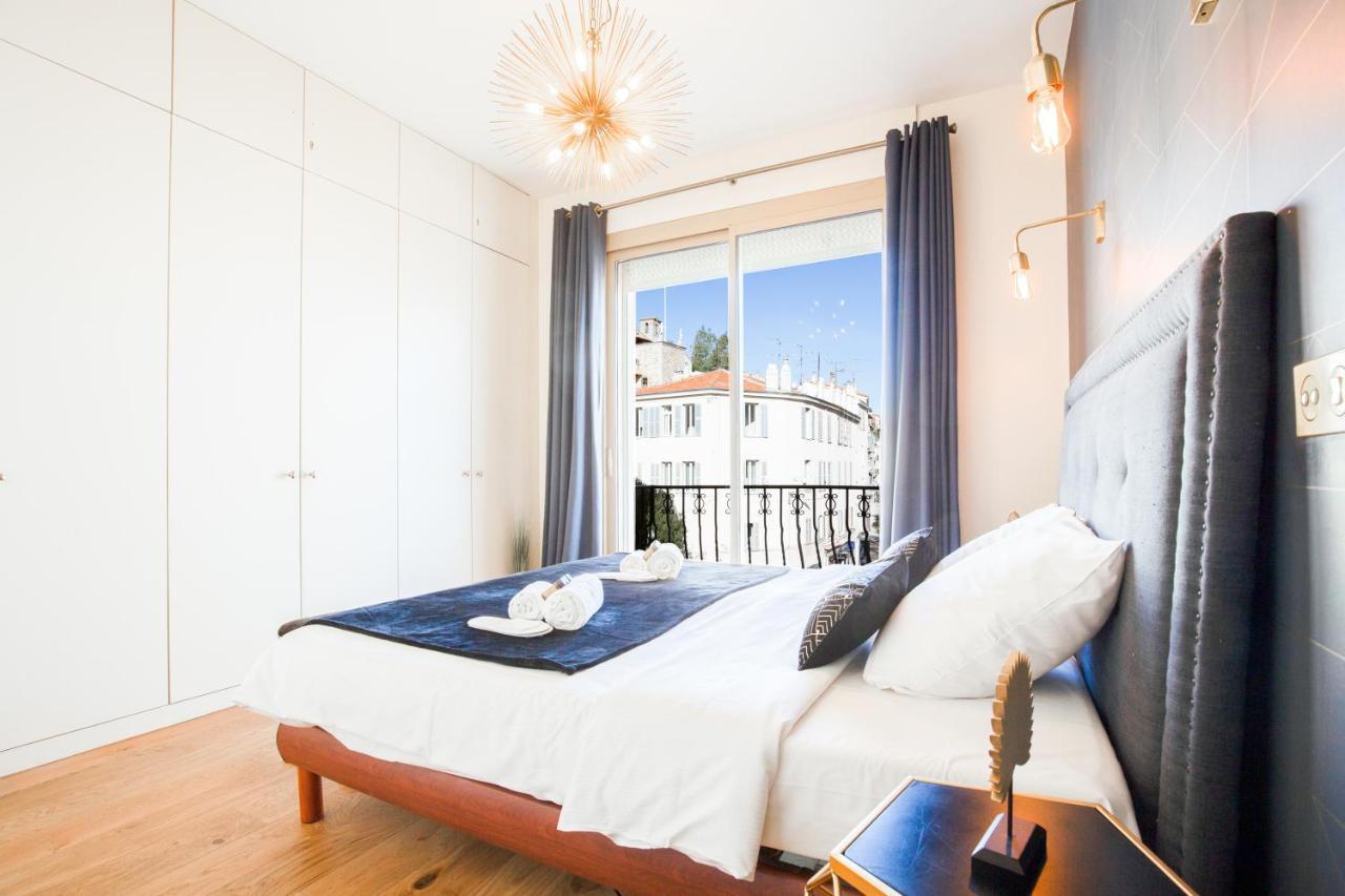 Darxia -Cannes Vieux Port Extérieur photo